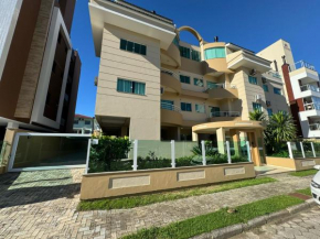 cód 86 - Apartamento á 100m do mar!